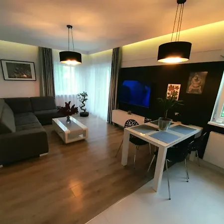 Apartament Pod Lipami * Kołobrzeg